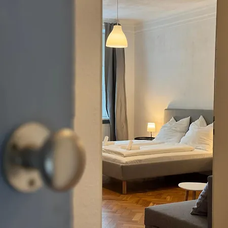 Zentral&gemütlich - Für Bis Zu 6 Gäste Apartment *